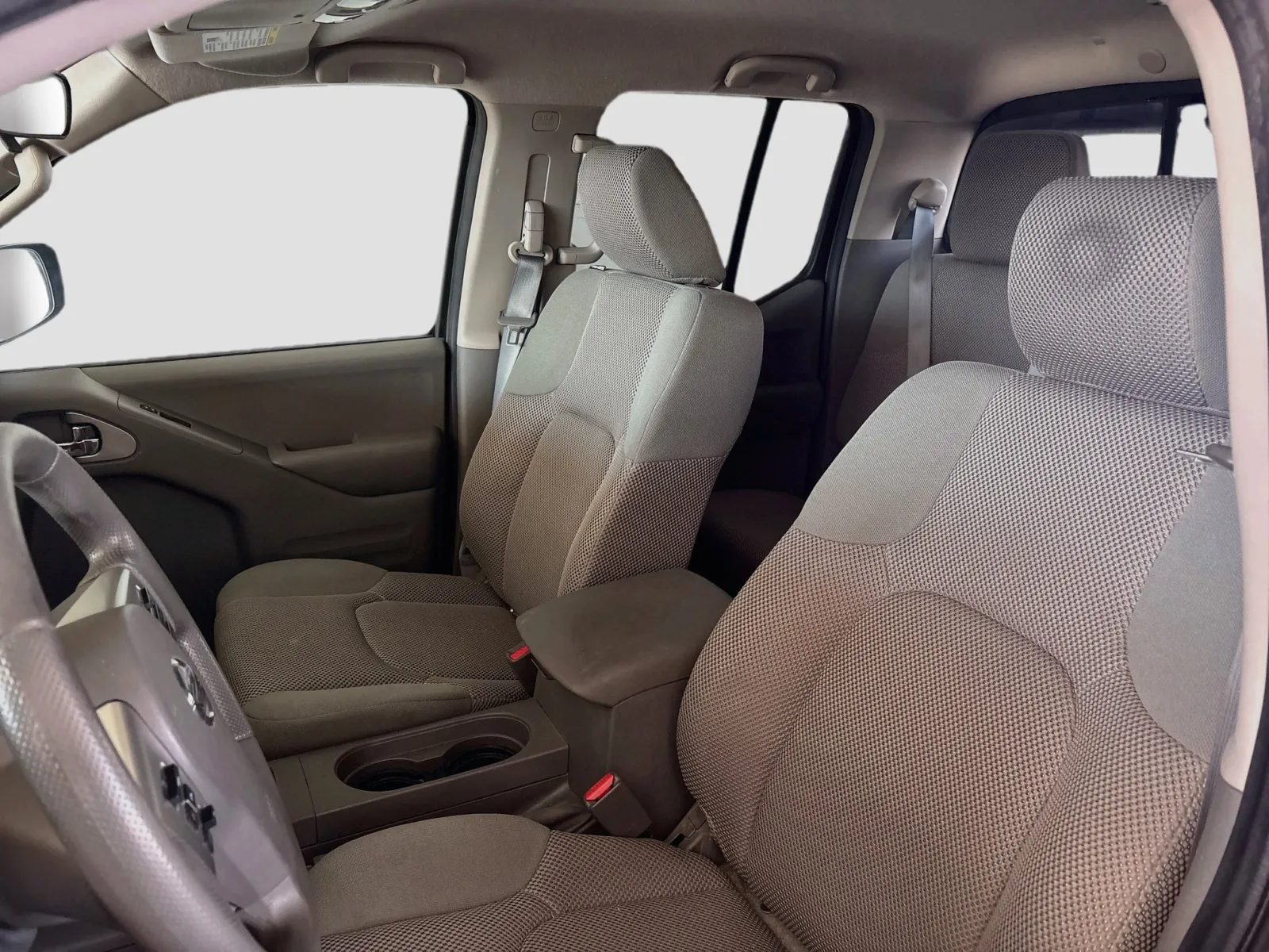 Nissan Frontier photo 12