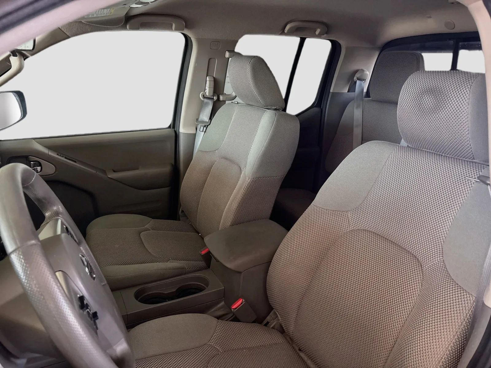 Nissan Frontier photo 14