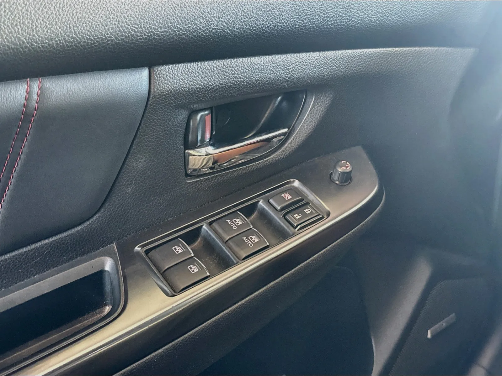 Subaru WRX photo 14