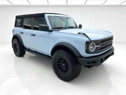 Another view of 2021 Ford Bronco for sale in Fontana, CA at KarGenie