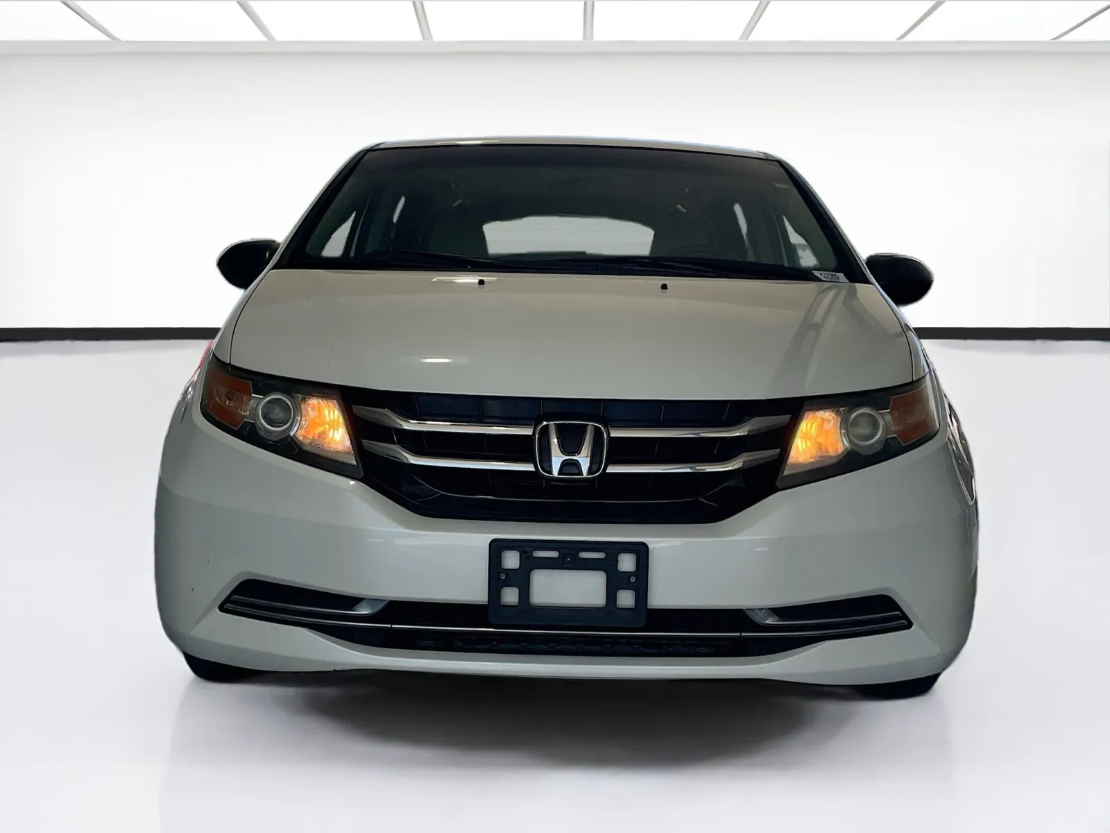 Honda Odyssey photo 2