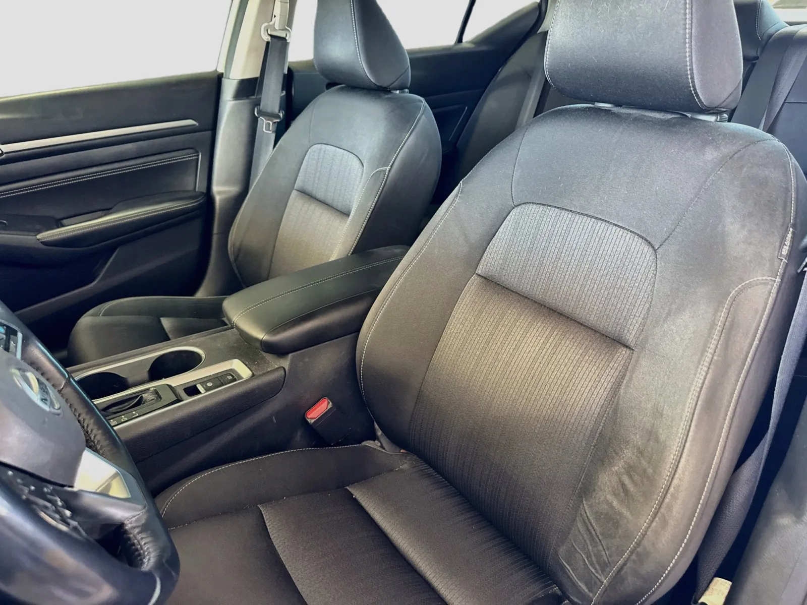 Nissan Altima photo 12