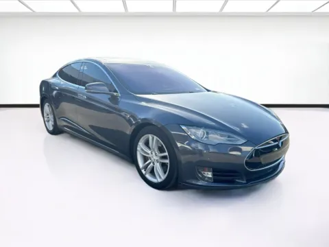 Another view of 2015 Tesla Model S P85D for sale in Fontana, CA at KarGenie