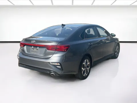 More photos of 2020 Kia Forte LXS at KarGenie, CA