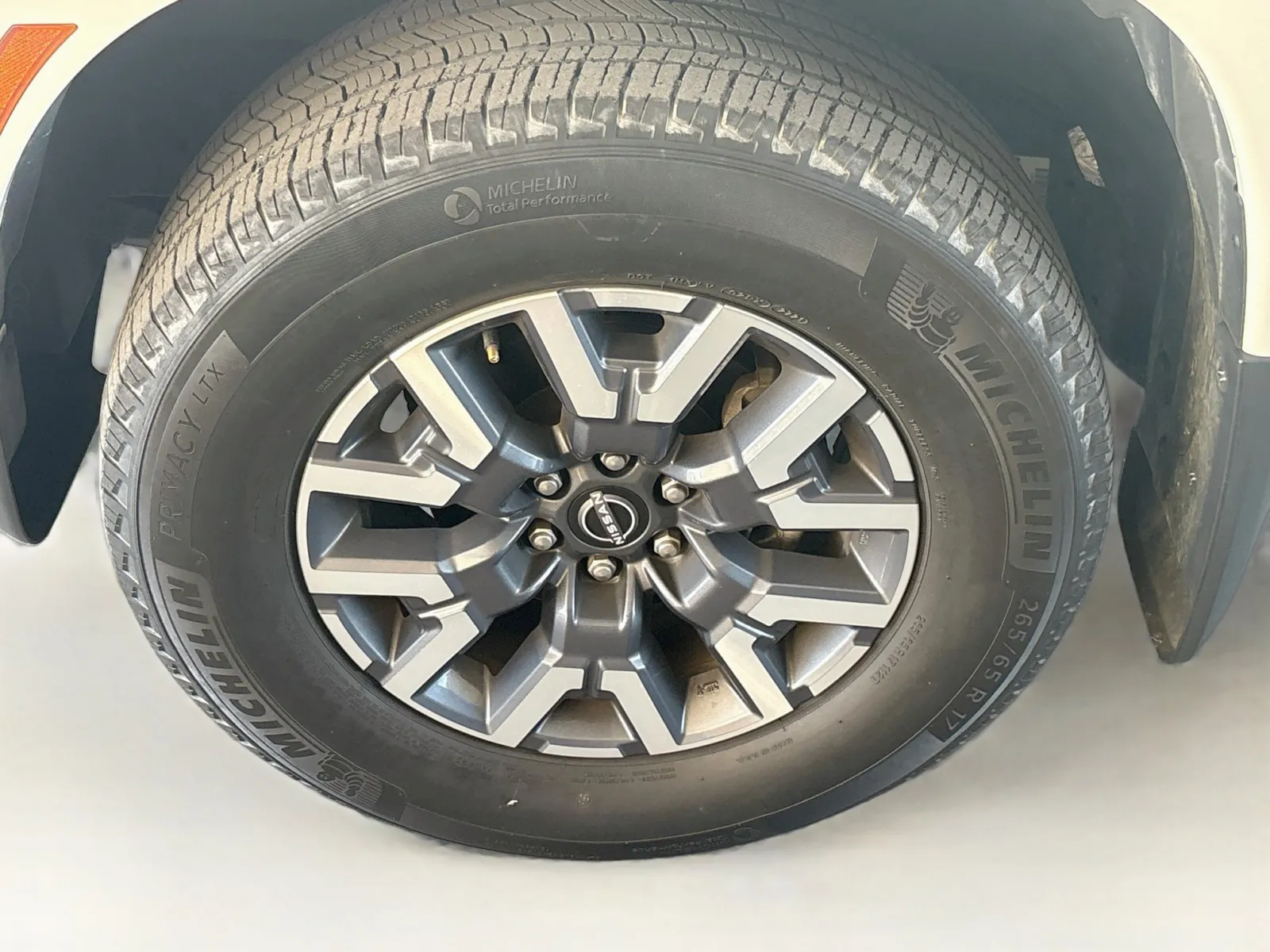 Nissan Frontier photo 19
