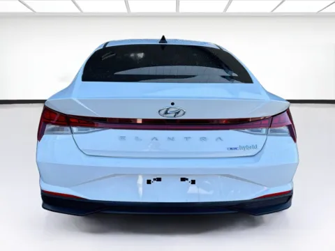 More photos of 2023 Hyundai Elantra Hybrid Blue at KarGenie, CA