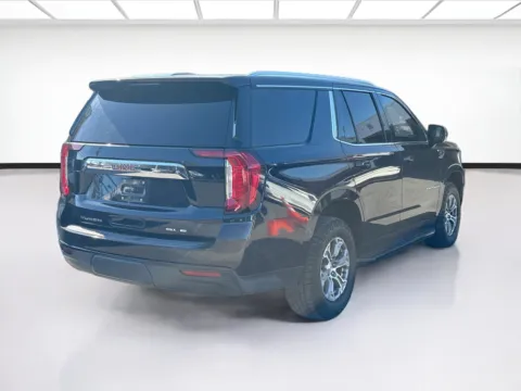 More photos of 2022 GMC Yukon SLE at KarGenie, CA