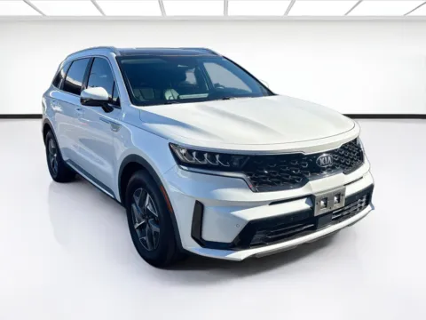 Another view of 2021 Kia Sorento Hybrid EX for sale in Fontana, CA at KarGenie