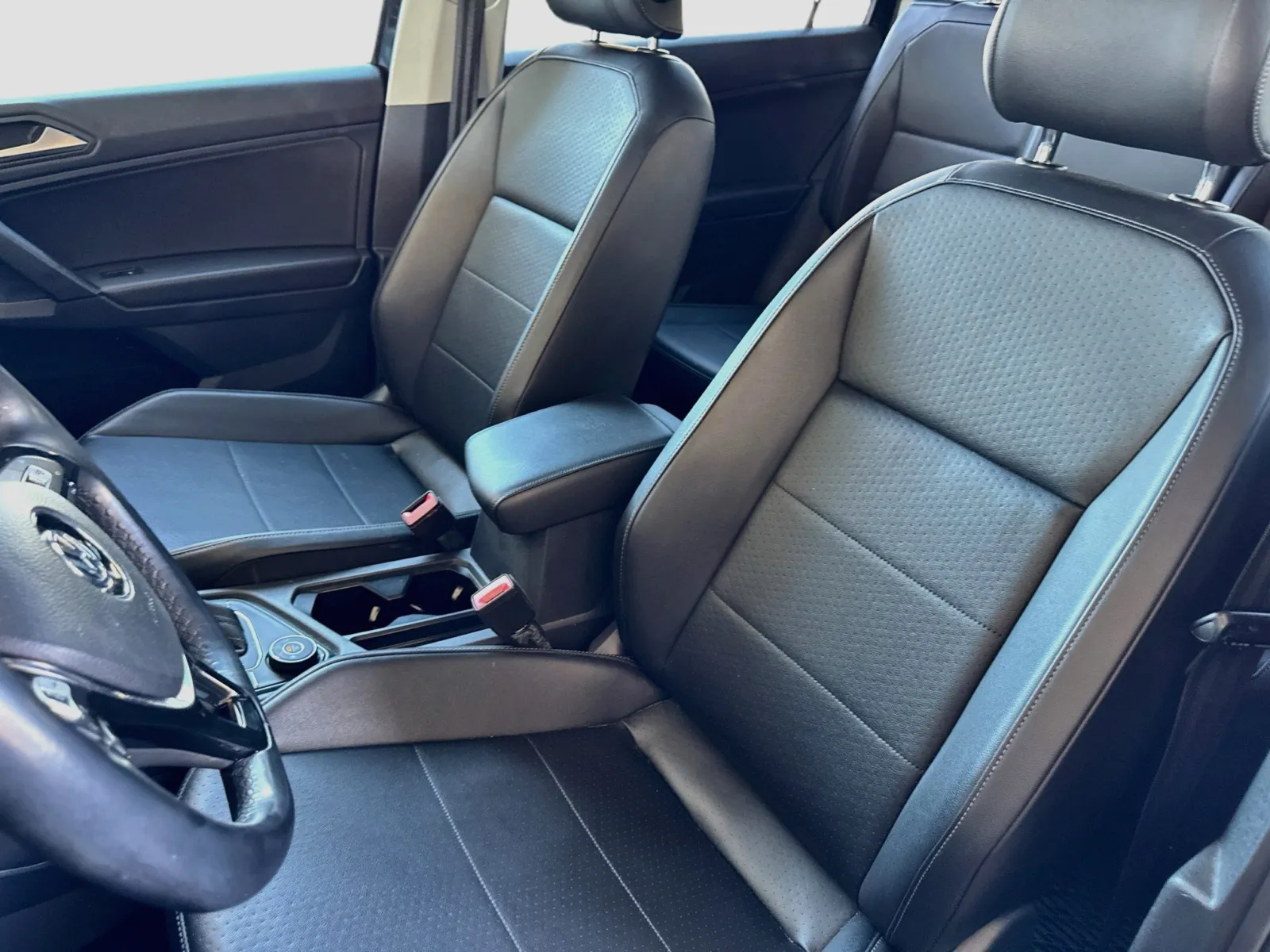 Volkswagen Tiguan photo 12