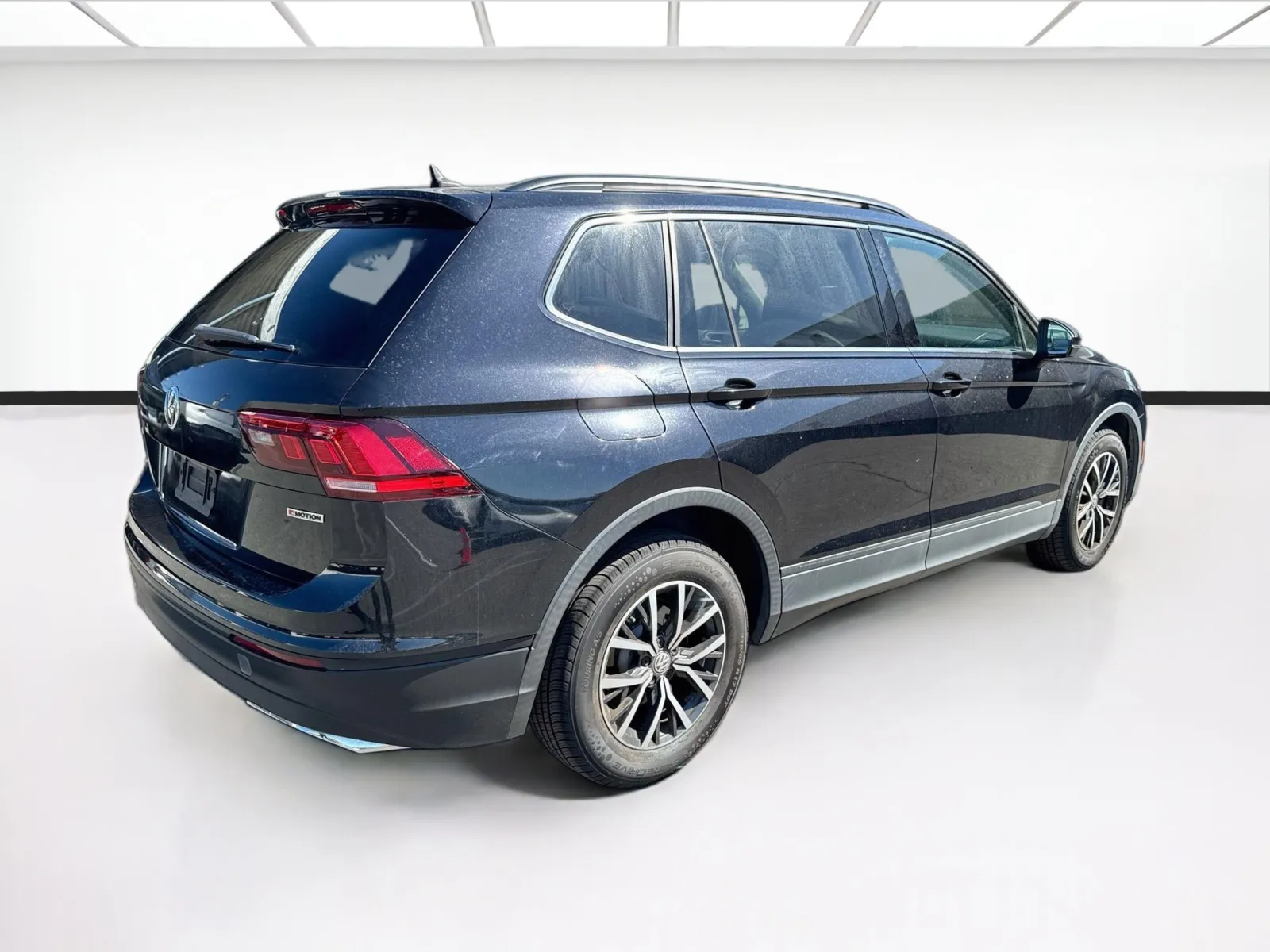 Volkswagen Tiguan photo 4