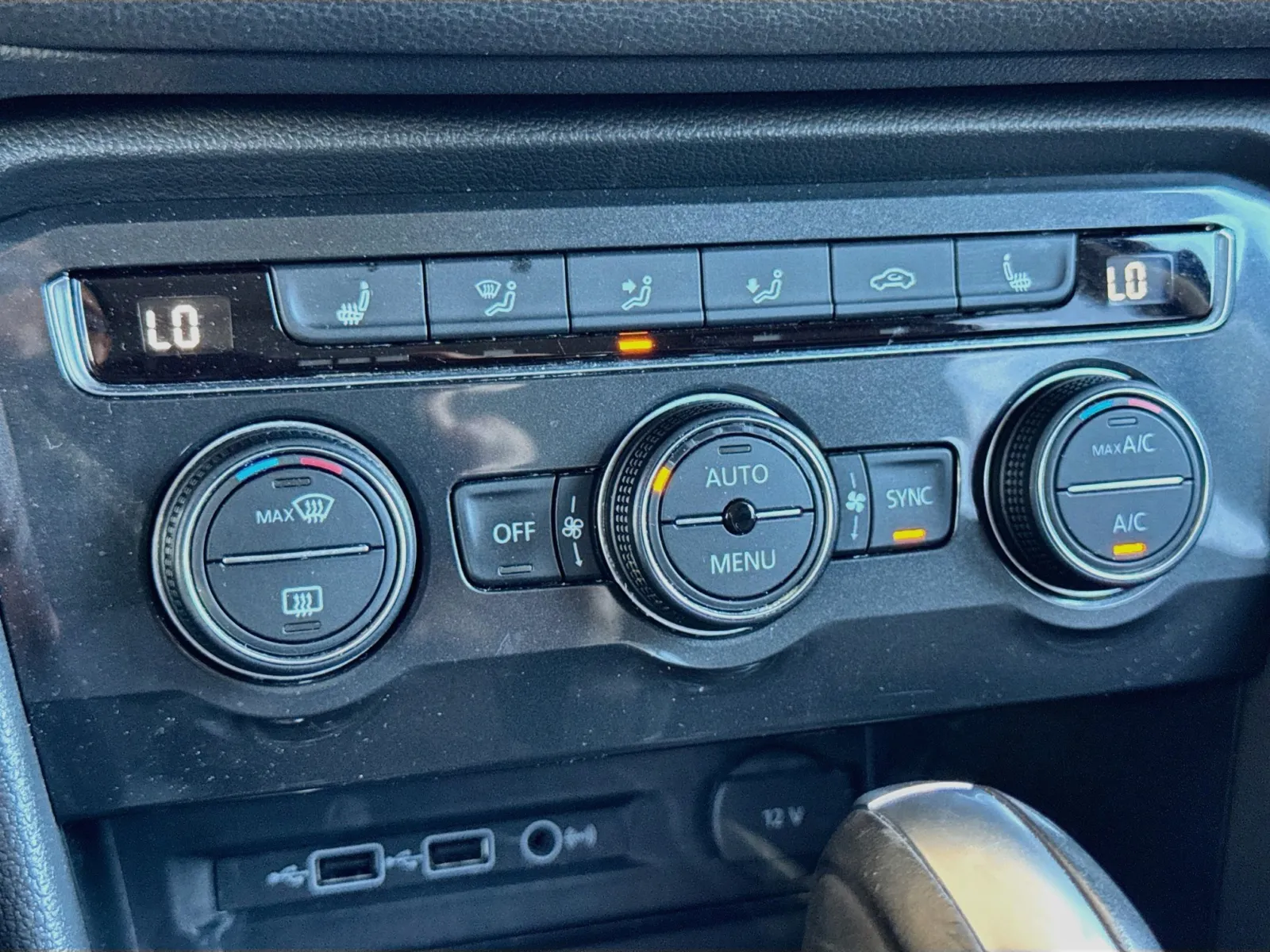 Volkswagen Tiguan photo 11