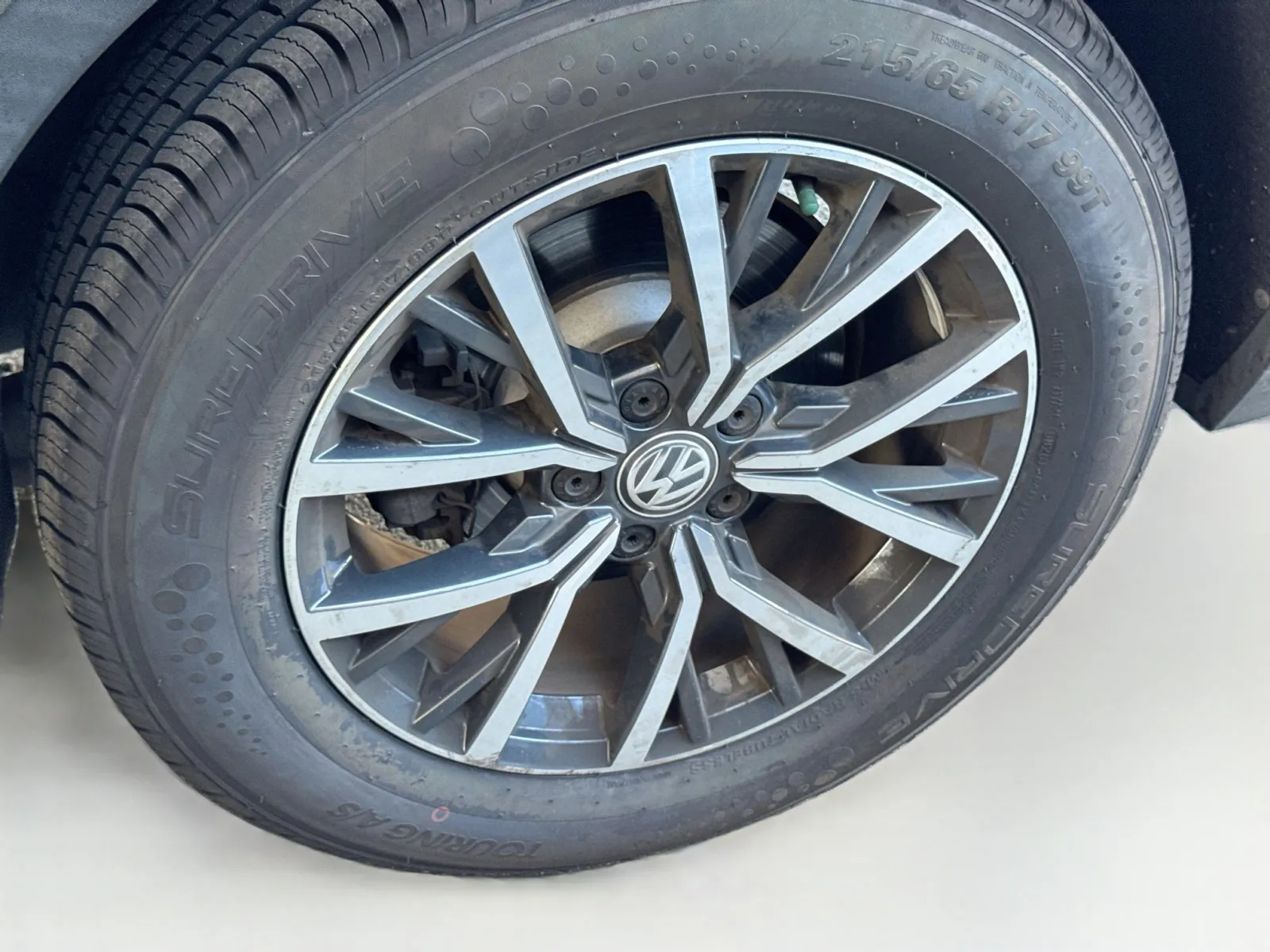 Volkswagen Tiguan photo 19