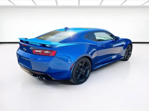 More photos of 2016 Chevrolet Camaro SS 2SS at KarGenie, CA
