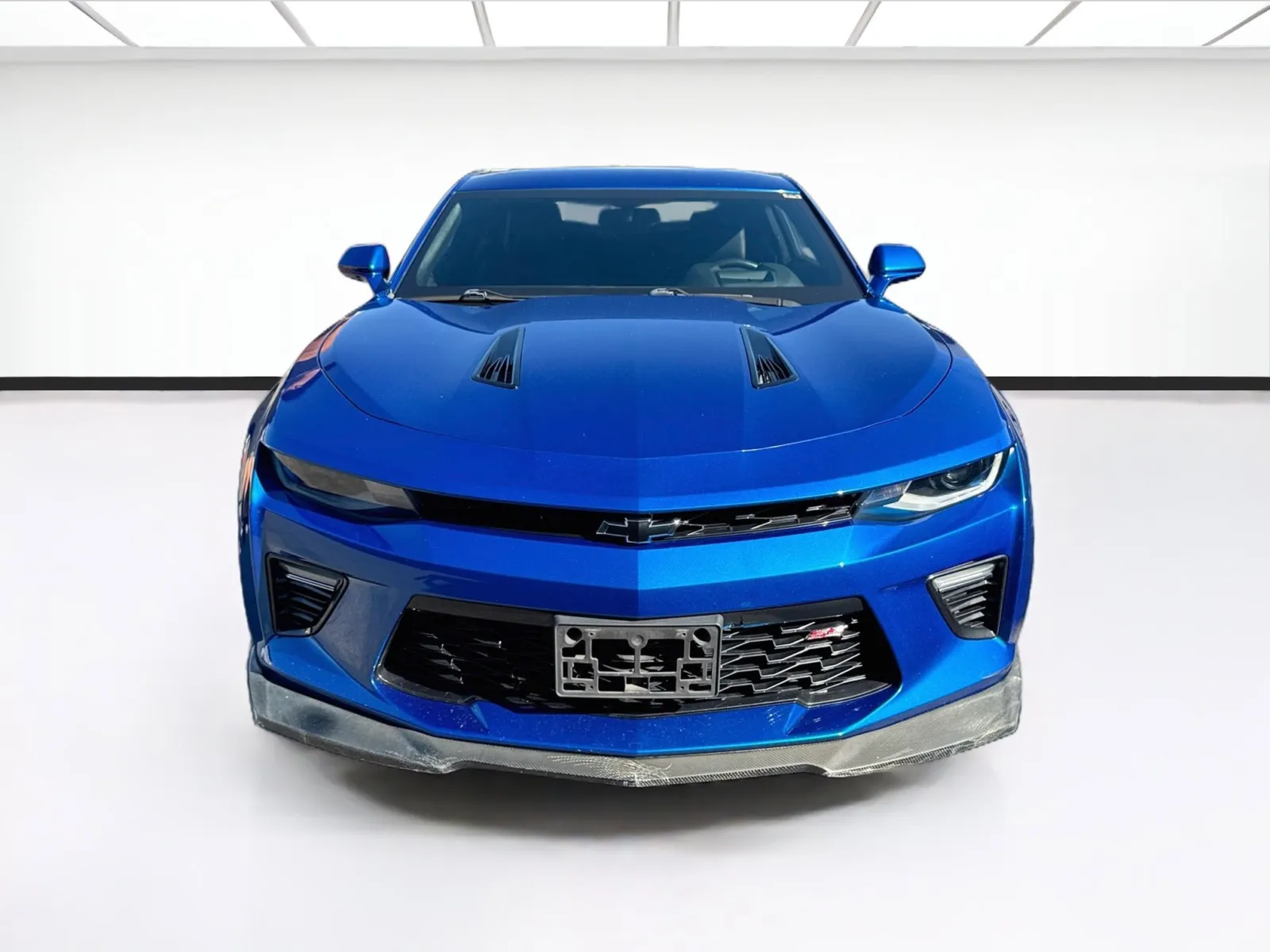 Chevrolet Camaro photo 2