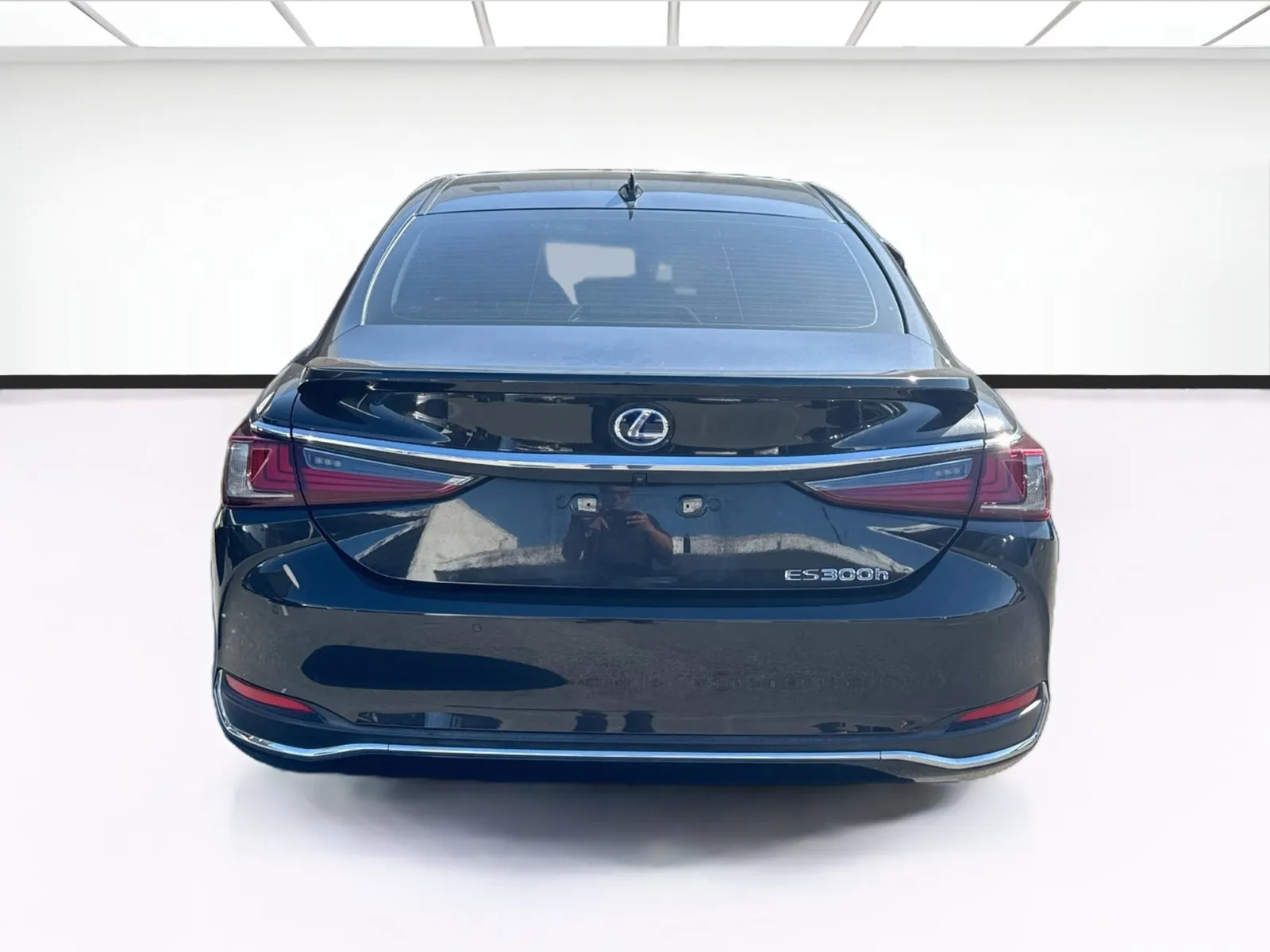 Lexus ES photo 5