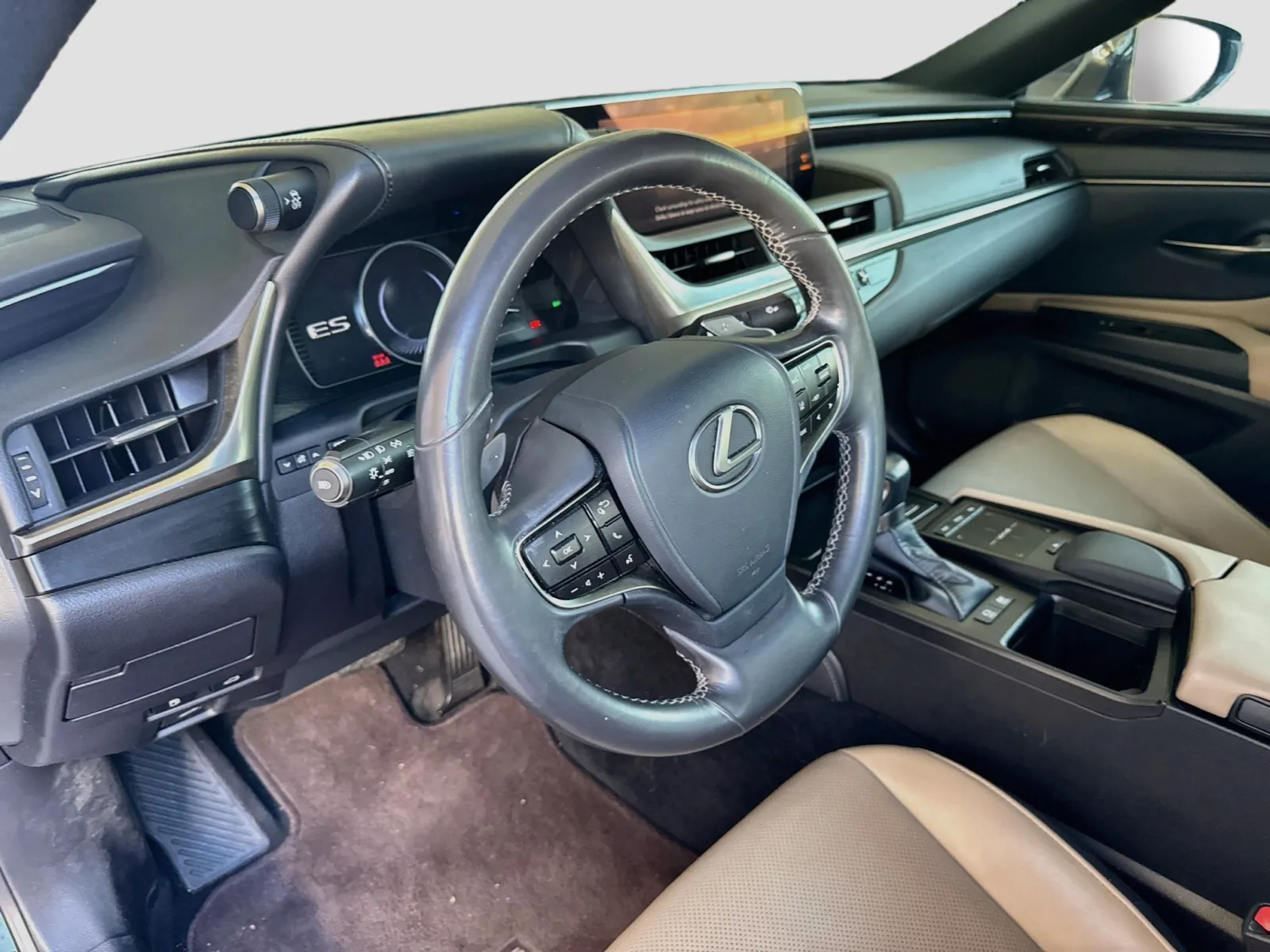 Lexus ES photo 7