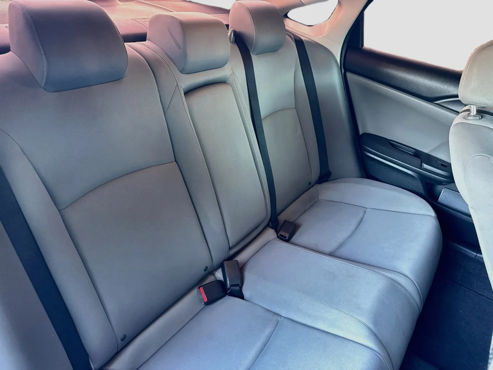 Honda Civic photo 17