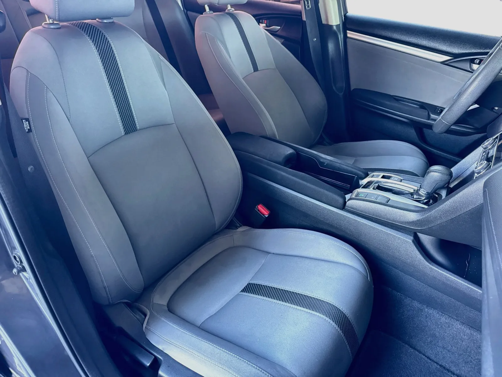 Honda Civic photo 18