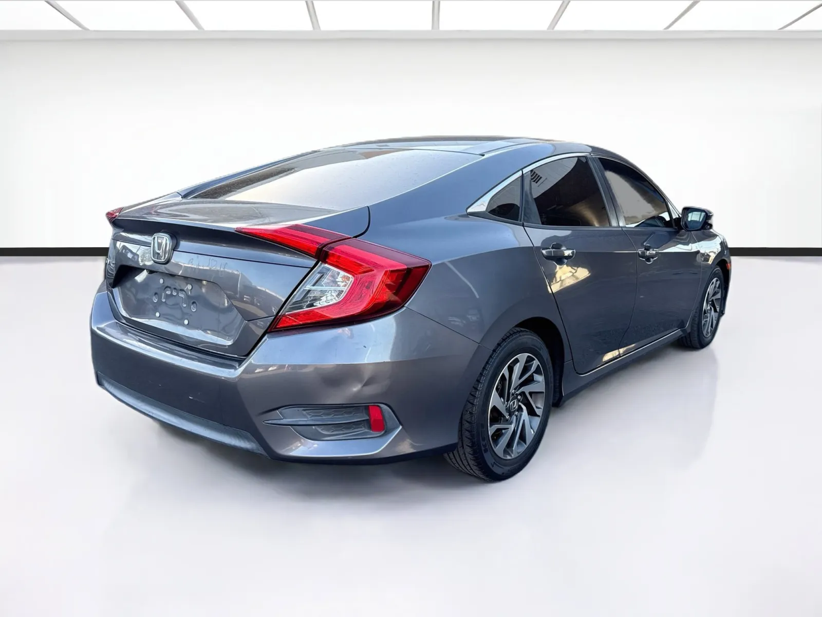 Honda Civic photo 4