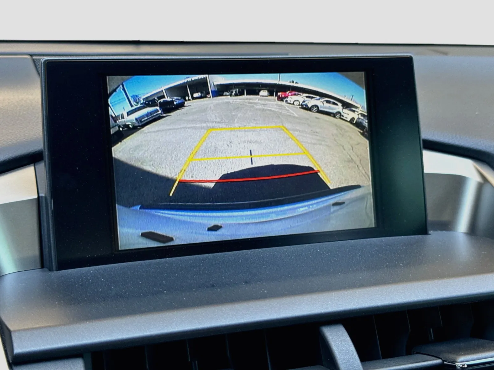 Lexus NX photo 10