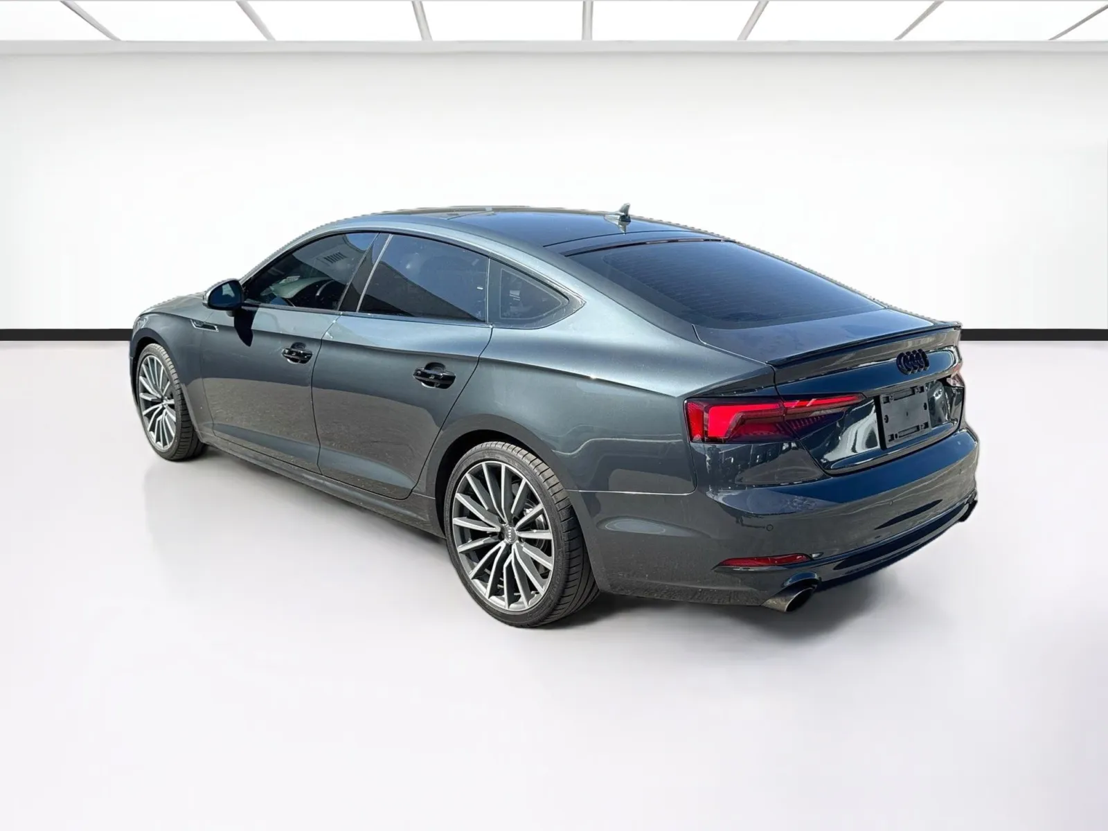 Audi A5 photo 6