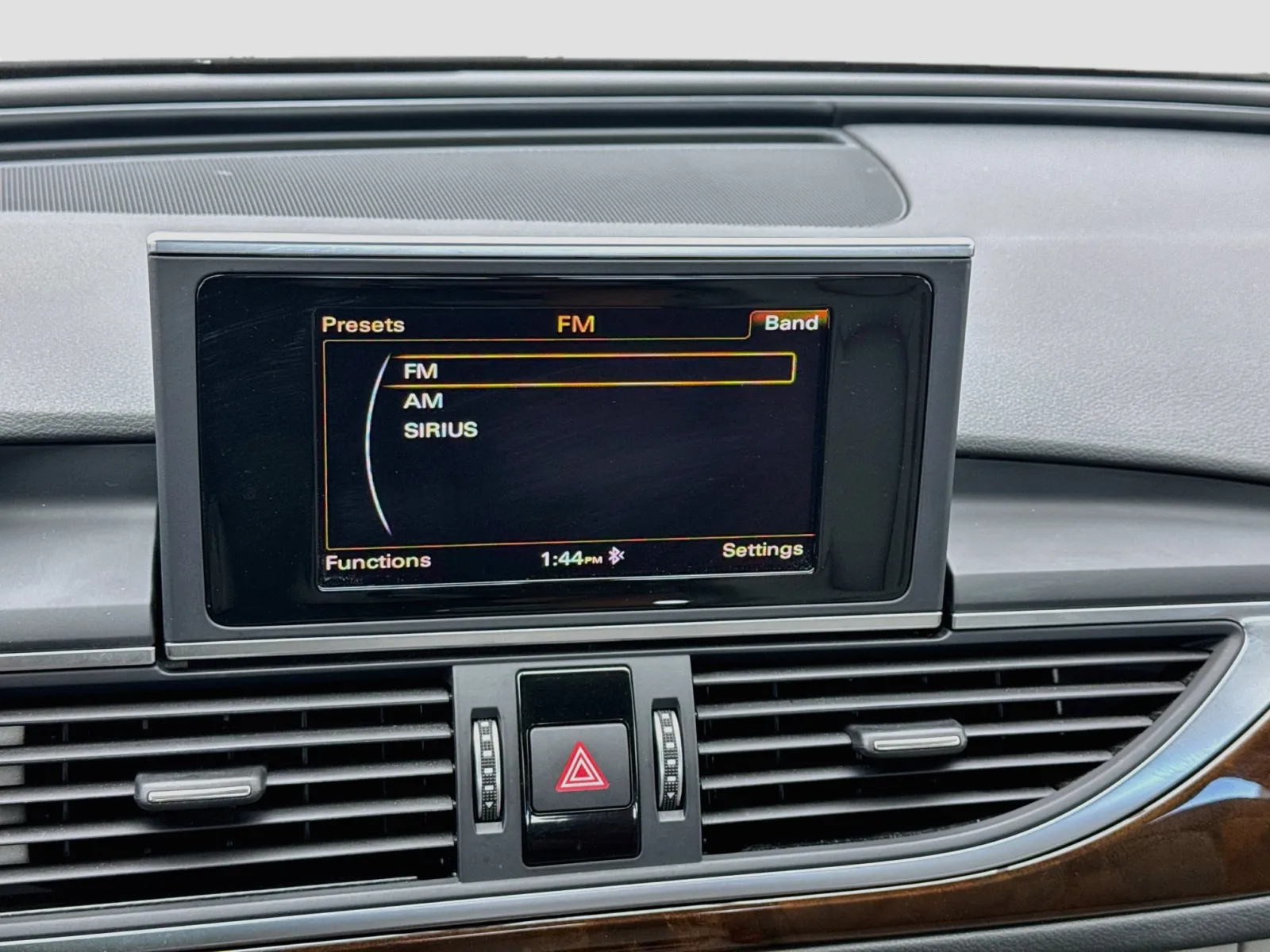 Audi A6 photo 10