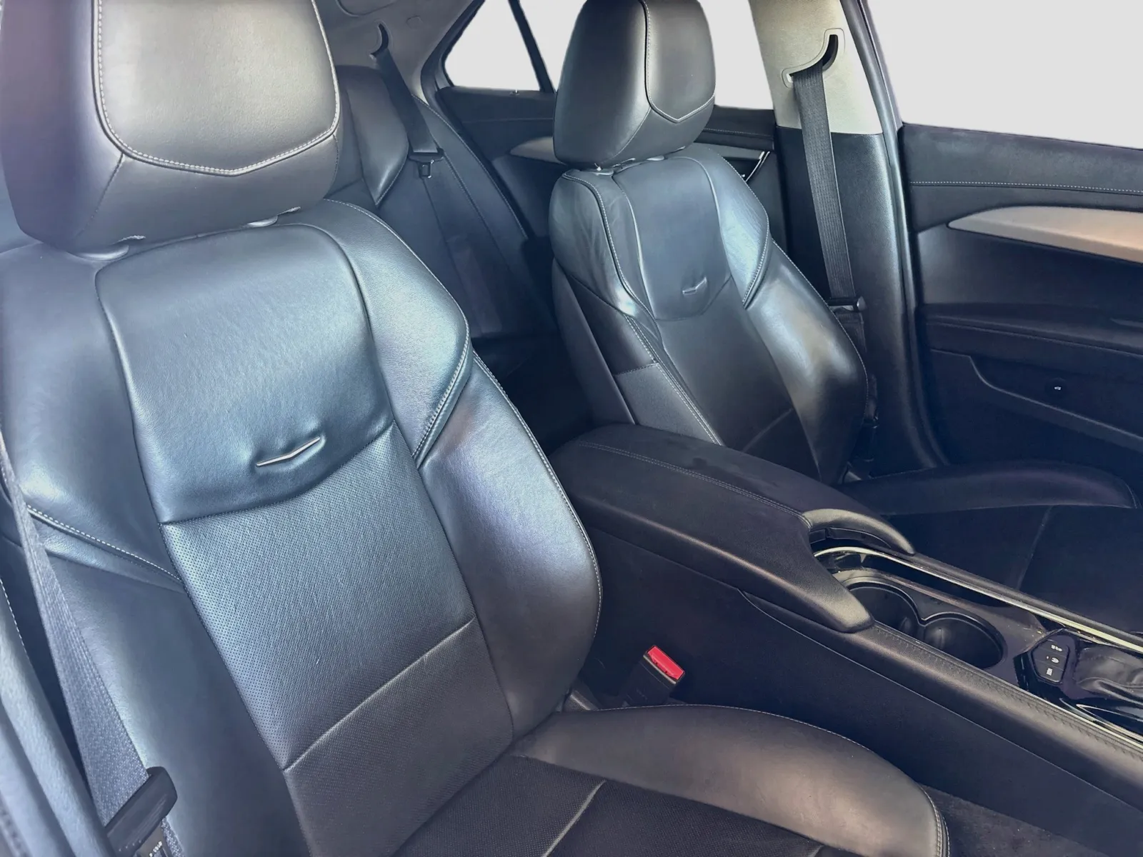 Cadillac ATS photo 22