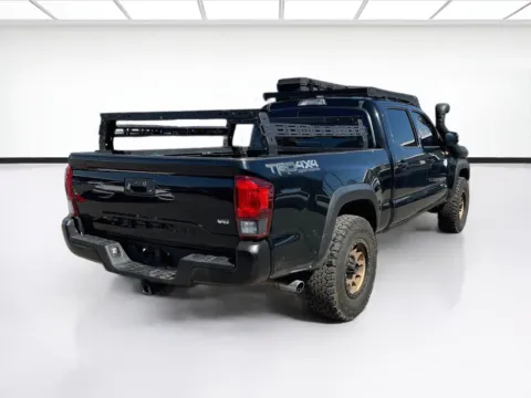 More photos of 2019 Toyota Tacoma TRD Off-Road V6 at KarGenie, CA