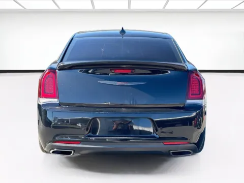 More photos of 2021 Chrysler 300 S at KarGenie, CA