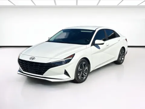 White 2023 Hyundai Elantra SEL for sale in Fontana, CA