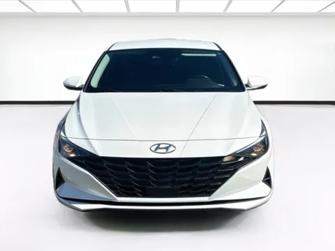 Photos of 2023 Hyundai Elantra SEL for sale in Fontana, CA at KarGenie