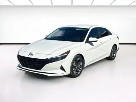 White 2023 Hyundai Elantra SEL for sale in Fontana, CA