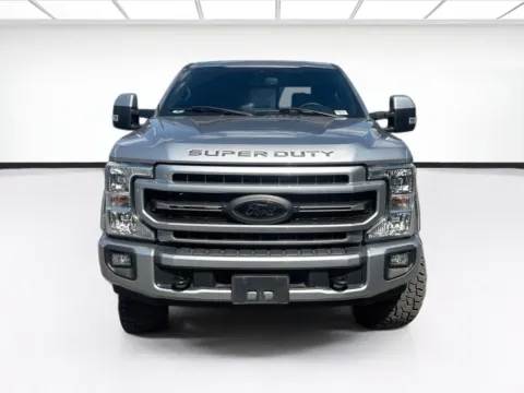 Photos of 2022 Ford Super Duty F-250 SRW Lariat for sale in Fontana, CA at KarGenie