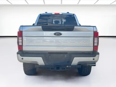 More photos of 2022 Ford Super Duty F-250 SRW Lariat at KarGenie, CA