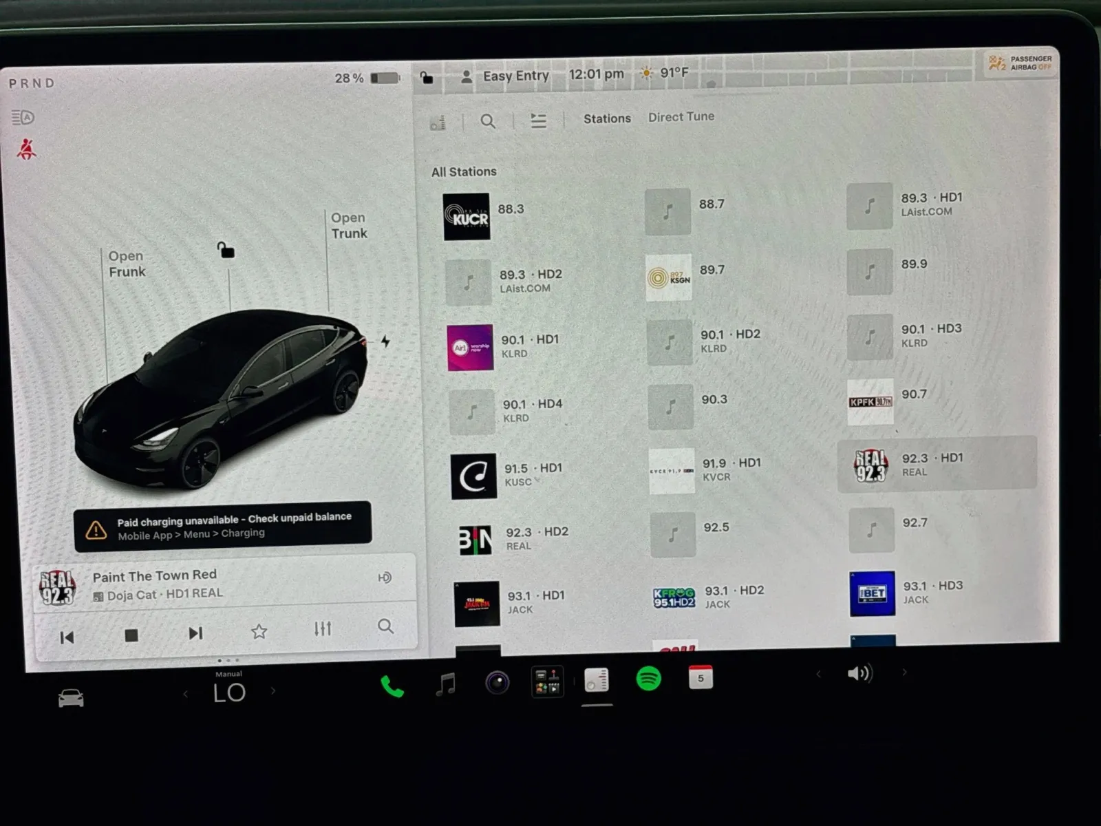 Tesla Model 3 photo 11
