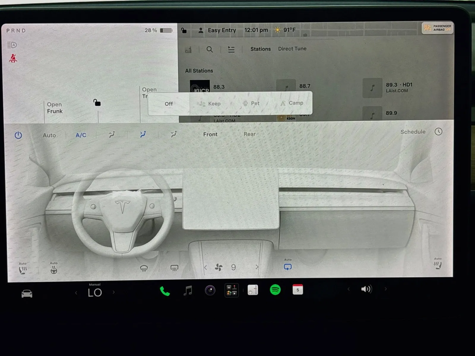 Tesla Model 3 photo 12