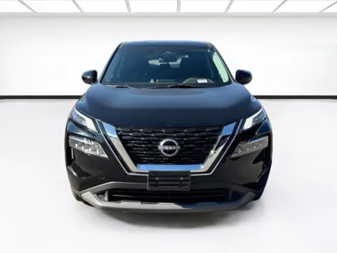 Photos of 2023 Nissan Rogue SV for sale in Fontana, CA at KarGenie