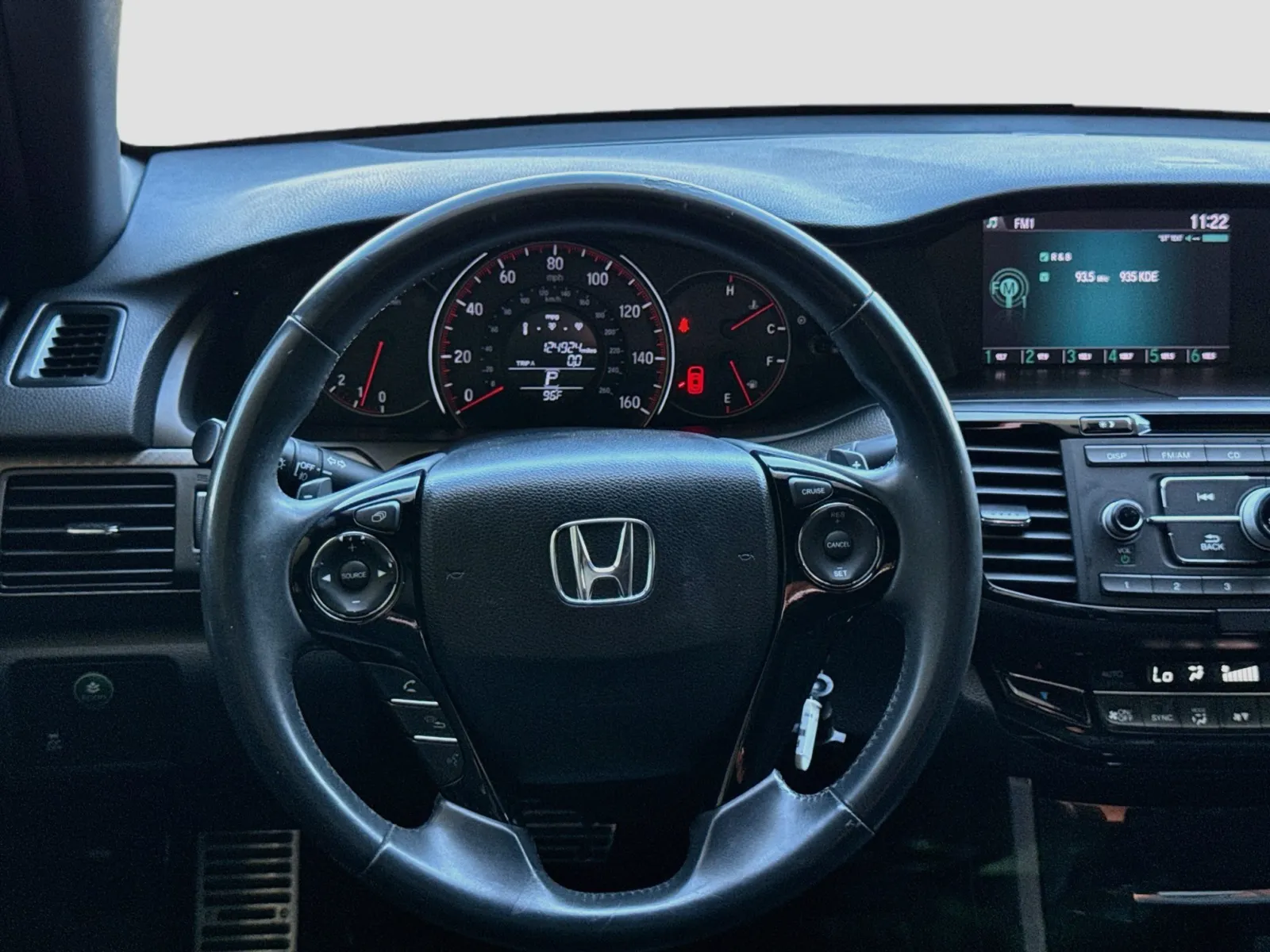 Honda Accord photo 13