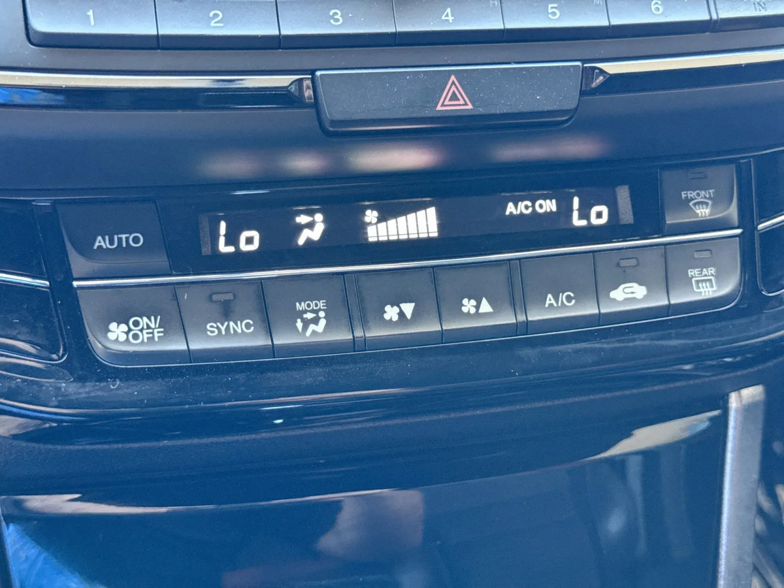 Honda Accord photo 11