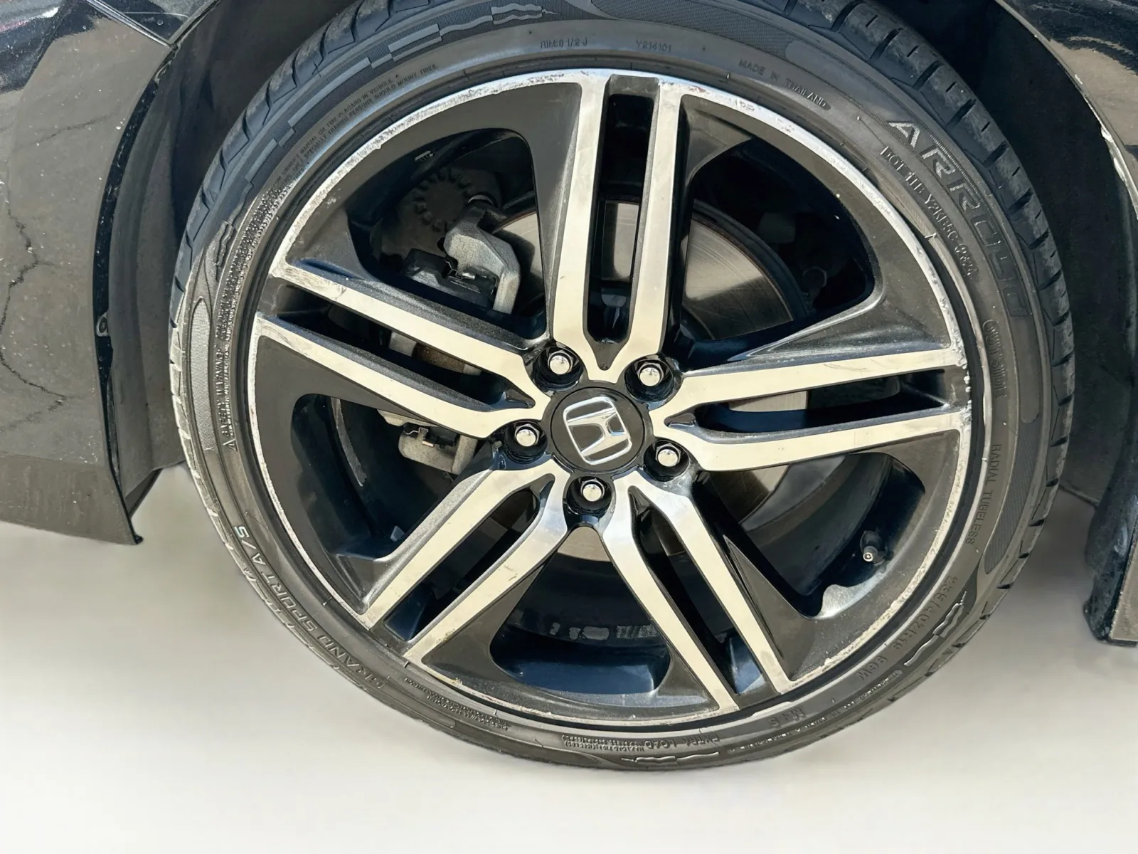 Honda Accord photo 21