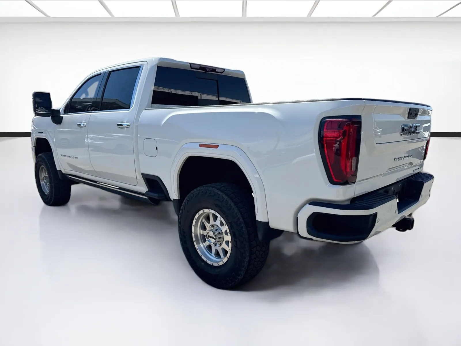 GMC Sierra photo 6