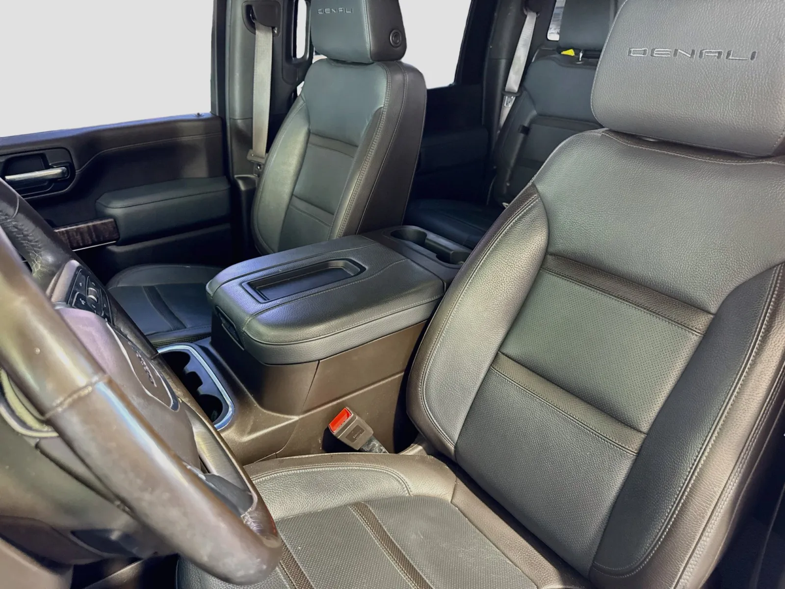 GMC Sierra photo 14