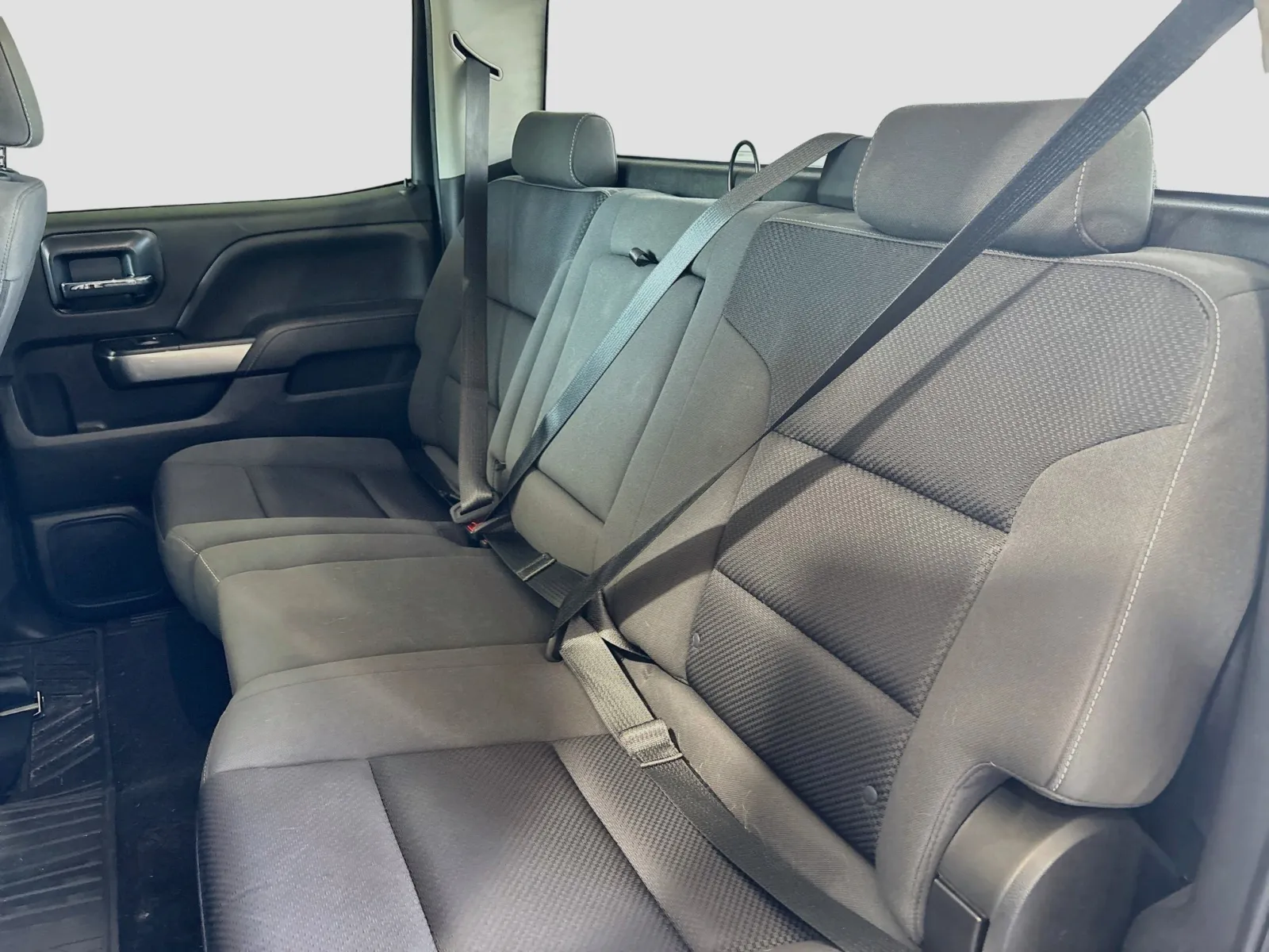 Chevrolet Silverado photo 15