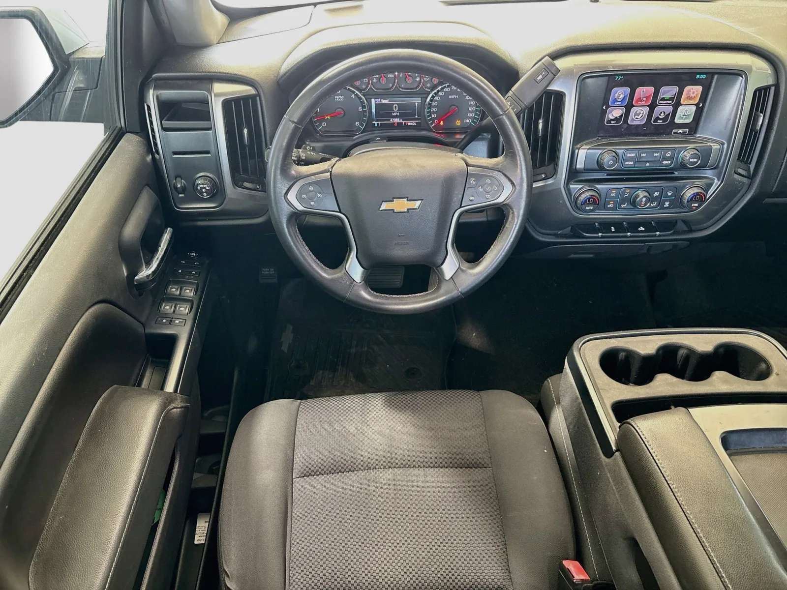 Chevrolet Silverado photo 14