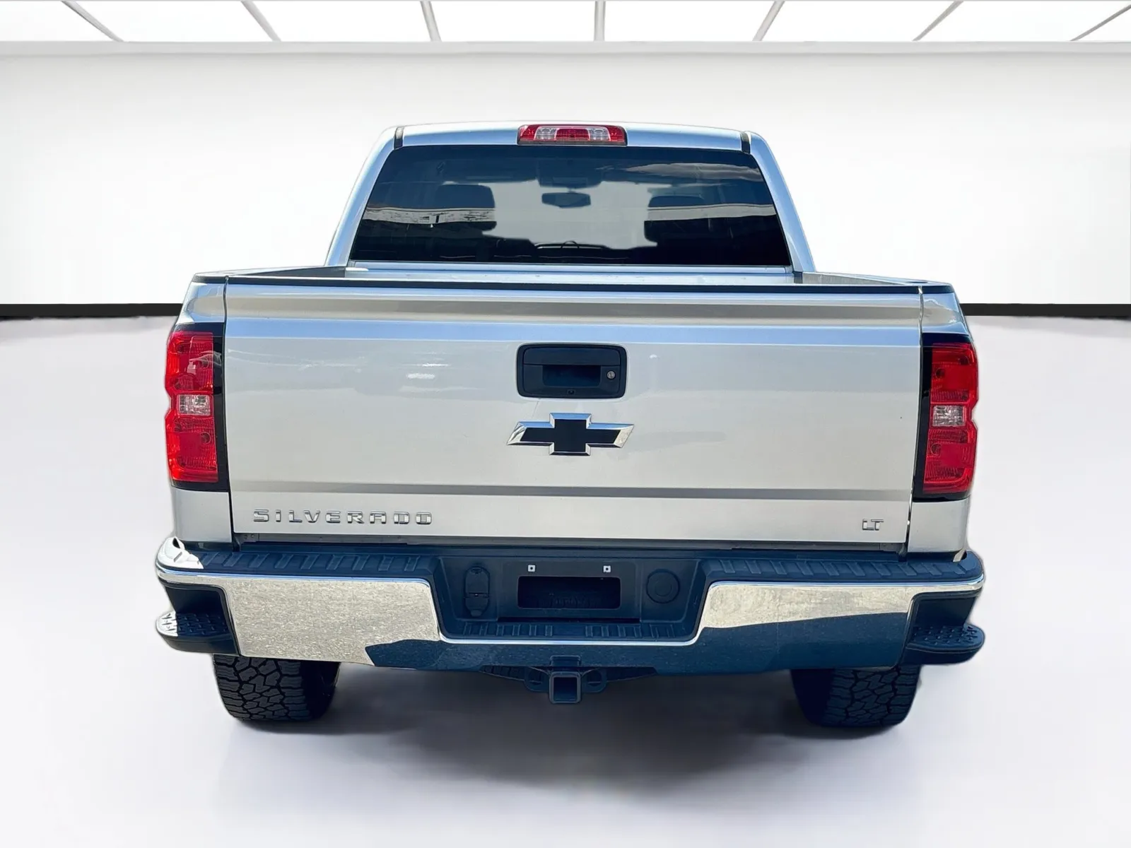 Chevrolet Silverado photo 5