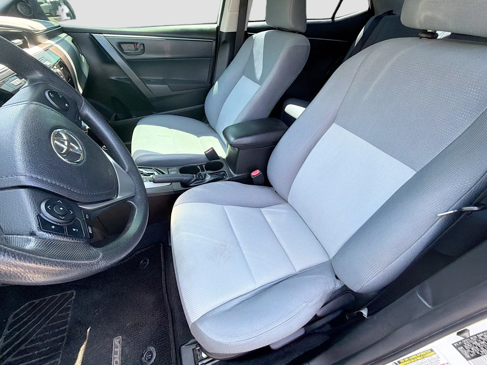 Toyota Corolla photo 11