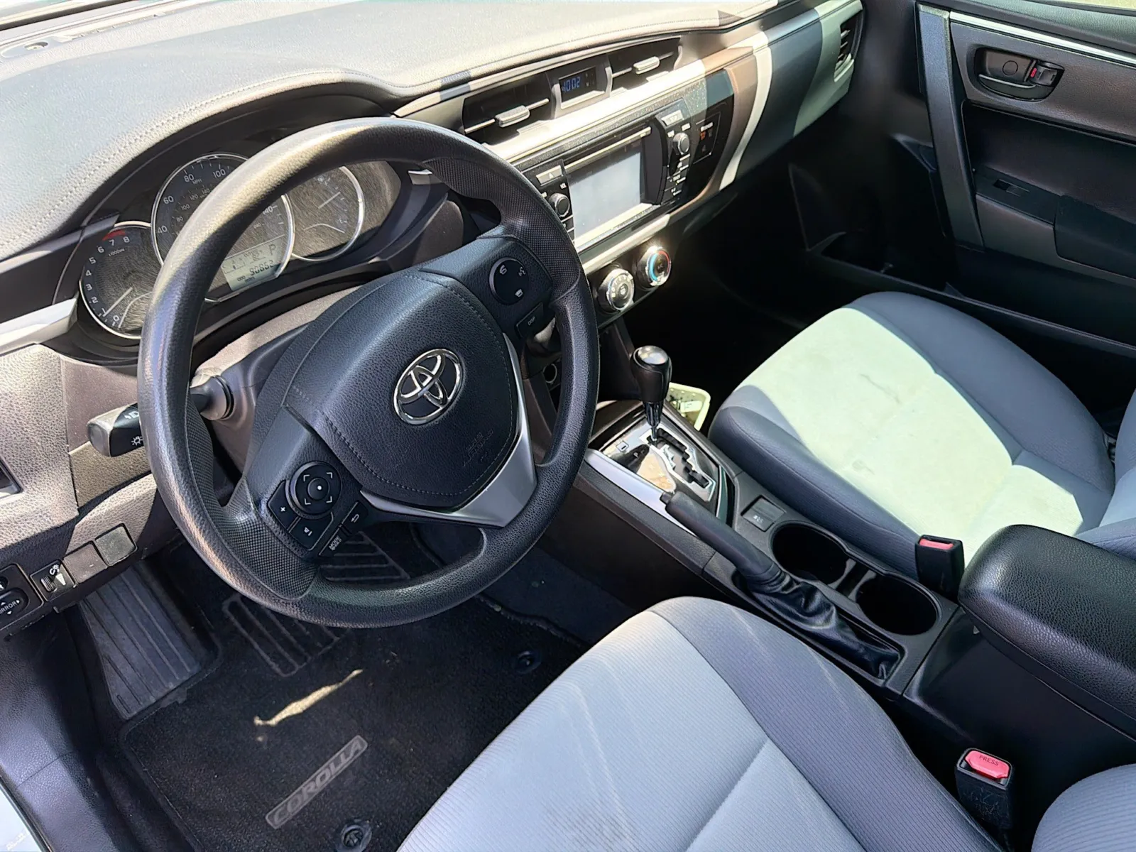 Toyota Corolla photo 7