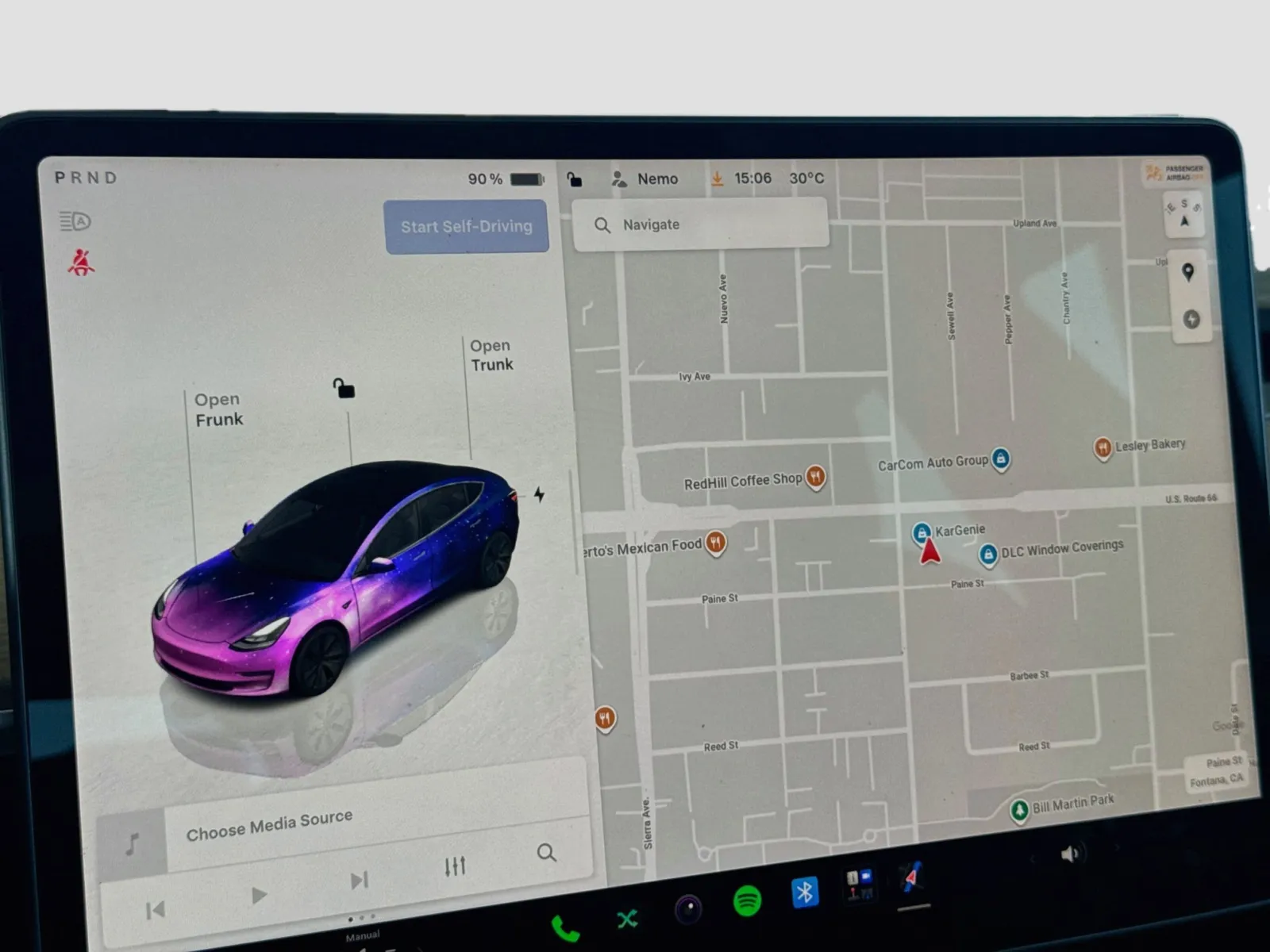 Tesla Model 3 photo 9
