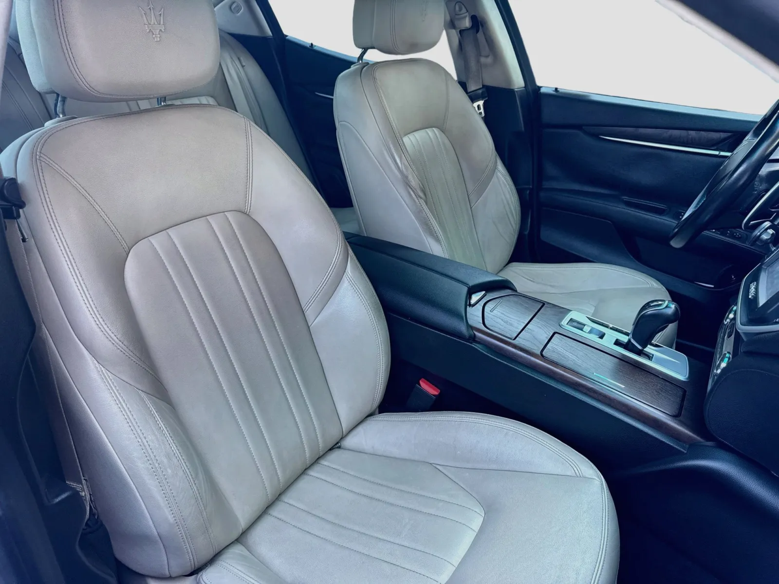 Maserati Ghibli photo 20