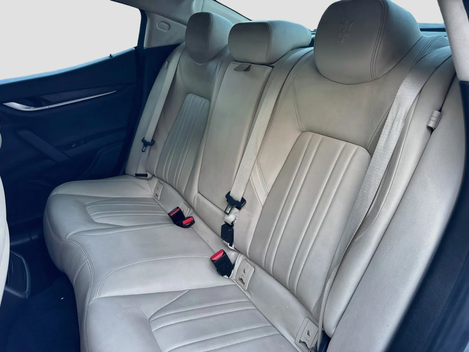 Maserati Ghibli photo 16